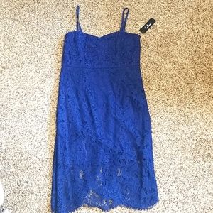 Lulu's blue lacy dress